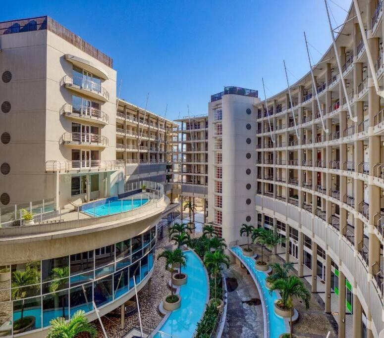 Apartment C306, The Sails On Point Durban